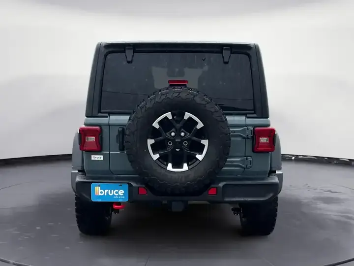 Jeep Wrangler 2026 photo 4