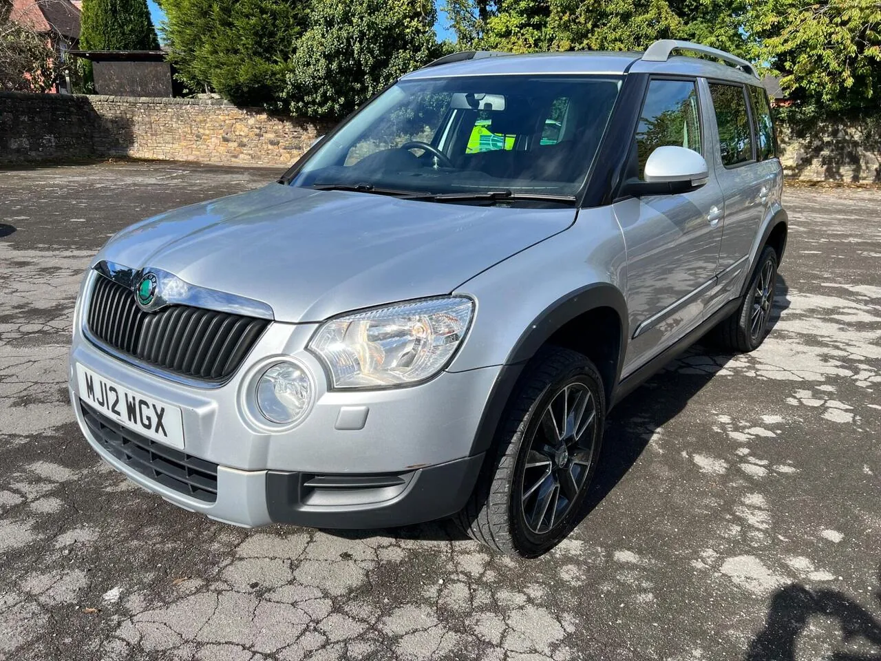 Skoda Yeti 2012 photo 2