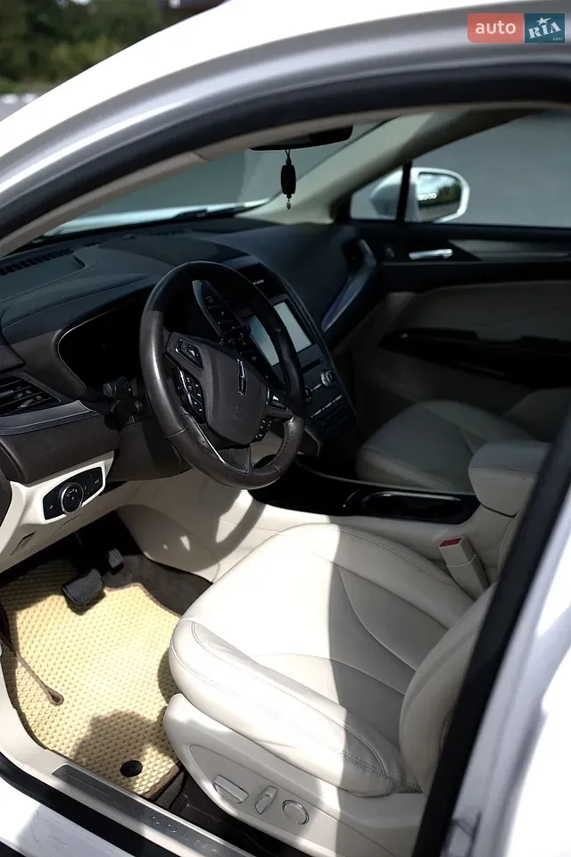 Lincoln Mkc 2017 photo 5