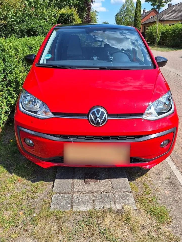 Volkswagen Up