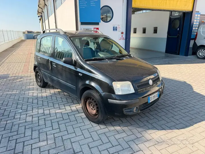 Fiat Panda 2008 photo 2