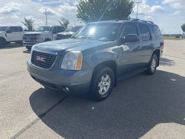 GMC Yukon 2010 photo 3