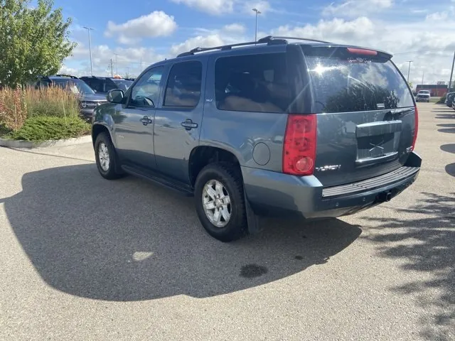 GMC Yukon 2010 photo 4