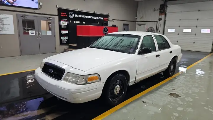 Ford Crown Victoria