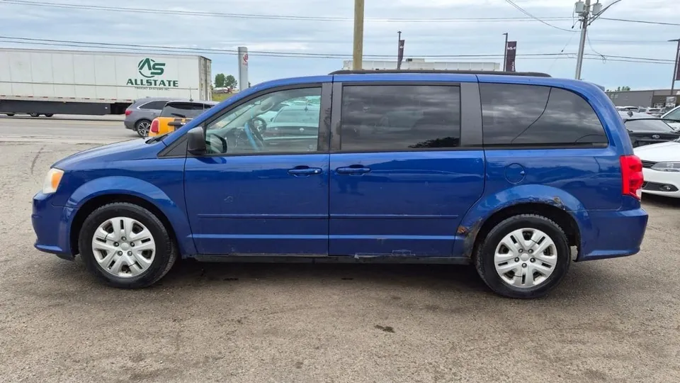 Dodge Grand Caravan 2013 photo 3