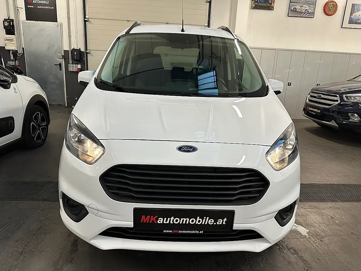 Ford Tourneo 2019 photo 2