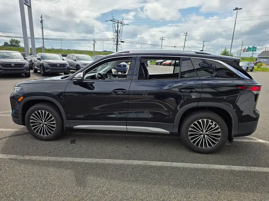 Volkswagen Tiguan 2025 photo 4