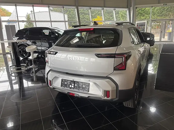 Kia Stonic photo 3