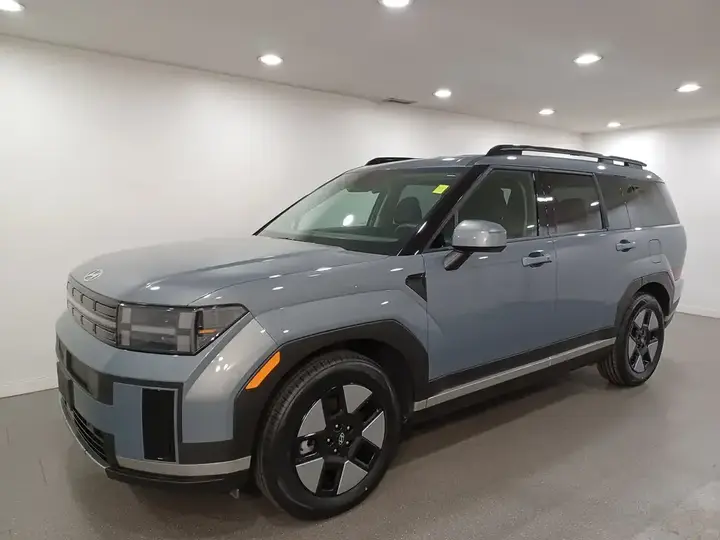 Hyundai Santa Fe 2026 photo 2