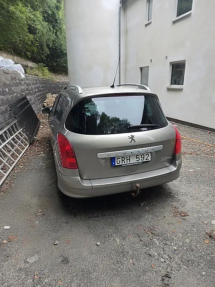 Peugeot 308 Sw 2010 photo 2