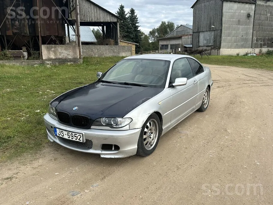 BMW 320 2003 photo 2