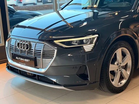 Audi E-Tron 2019 photo 2