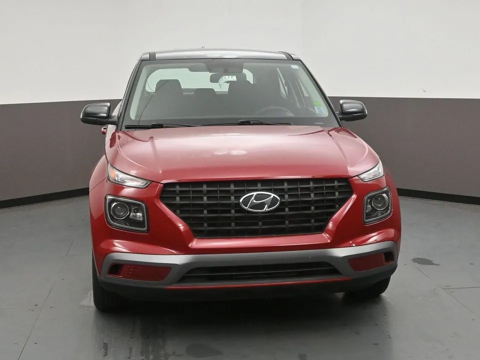 Hyundai Venue 2021 photo 2