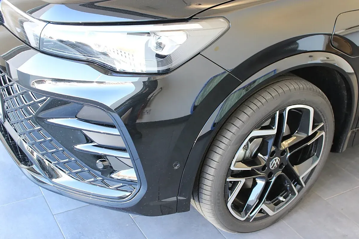 Volkswagen Tiguan 2026 photo 2