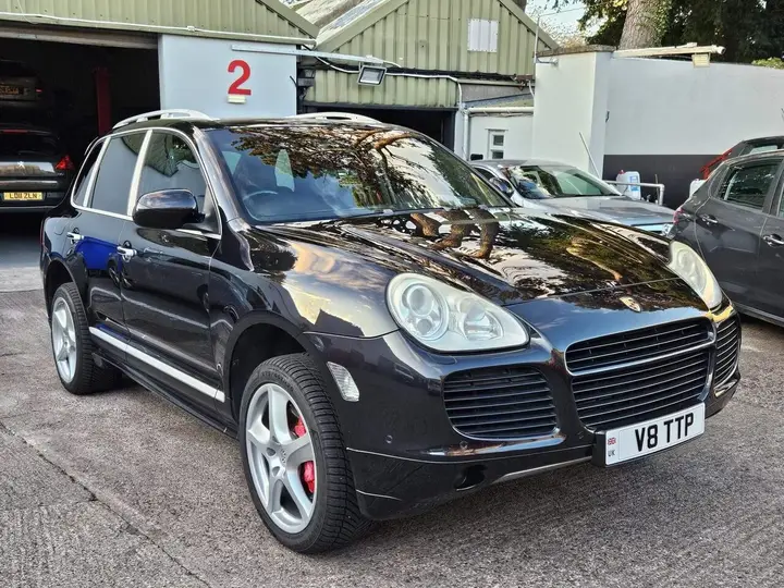 Porsche Cayenne 2005 photo 2