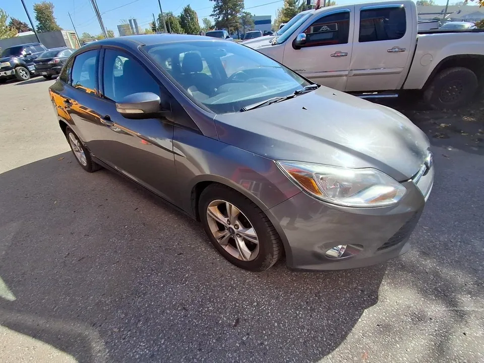 Ford Focus 2013 photo 3