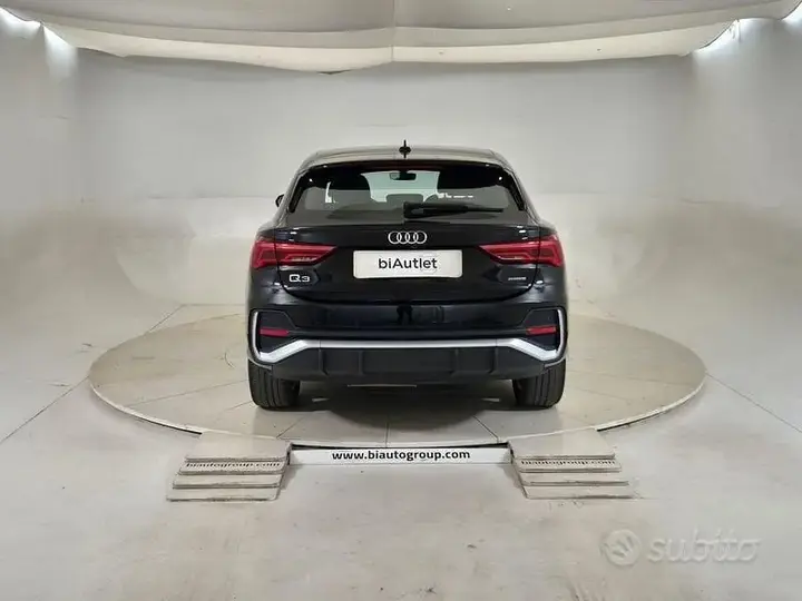 Audi Q3 2024 photo 3