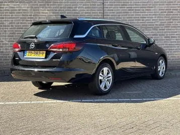 Opel Astra 2018 photo 2