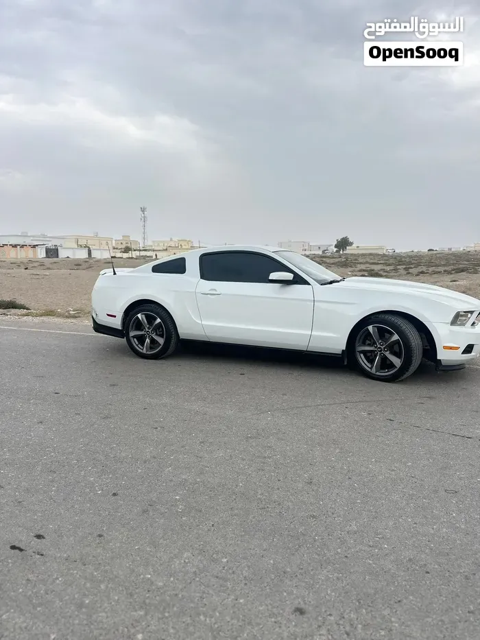 Ford Mustang 2012 photo 4