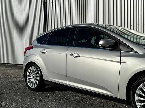 Ford Focus 2013 photo 4