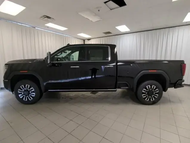 GMC Sierra 2500Hd 2026 photo 5