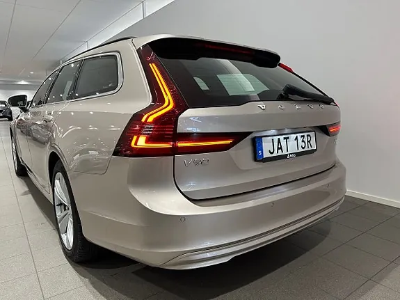Volvo V90 2024 photo 5