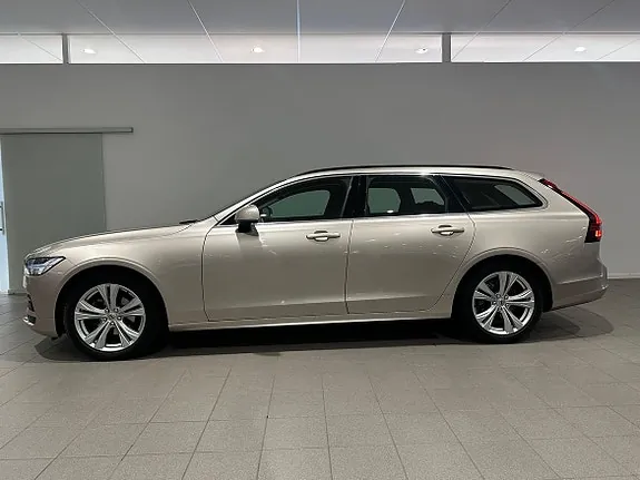 Volvo V90 2024 photo 3