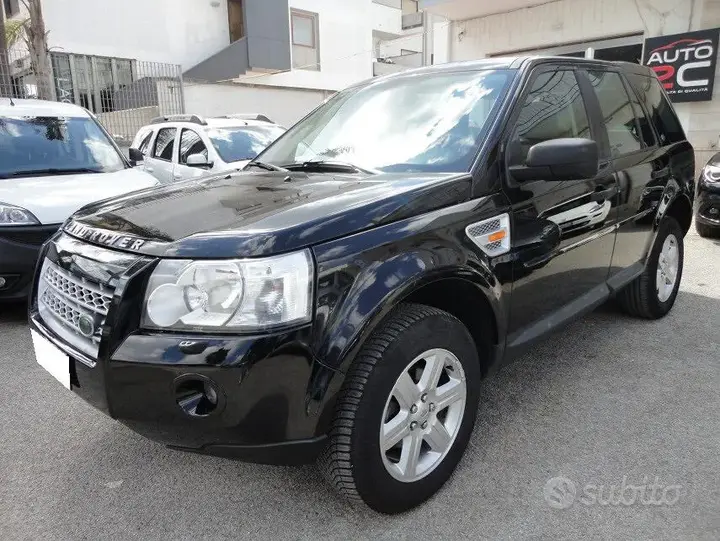 Land Rover Freelander 2008 photo 2