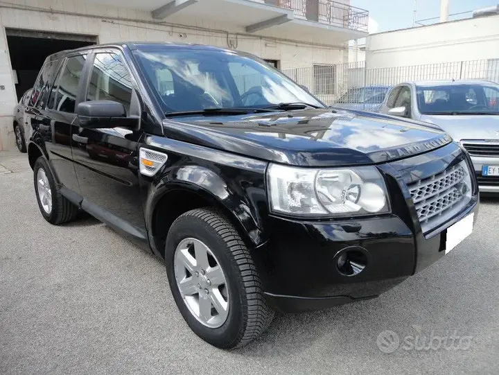Land Rover Freelander 2008 photo 3