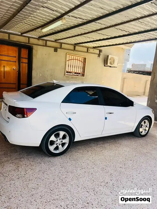 Kia Forte 2012 photo 4