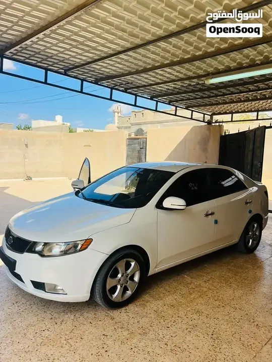 Kia Forte 2012 photo 3