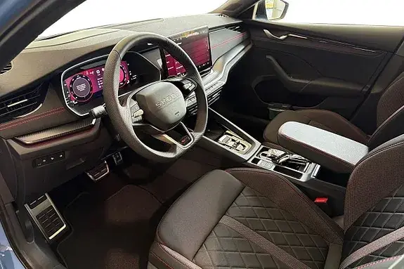 Skoda Octavia Rs 2026 photo 5