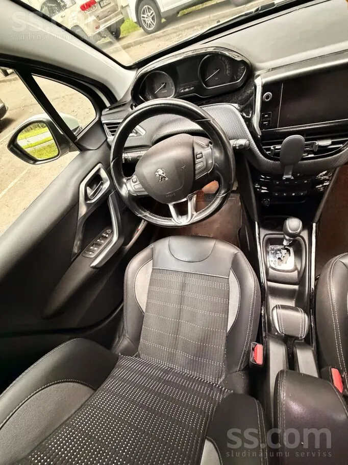 Peugeot 2008 2019 photo 4