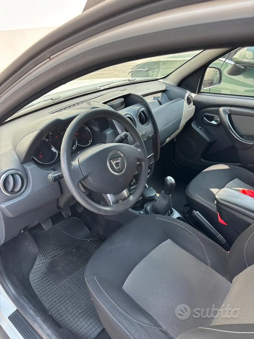 Dacia Duster 2017 photo 3