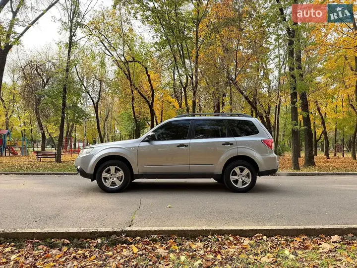 Subaru Forester 2011 photo 5