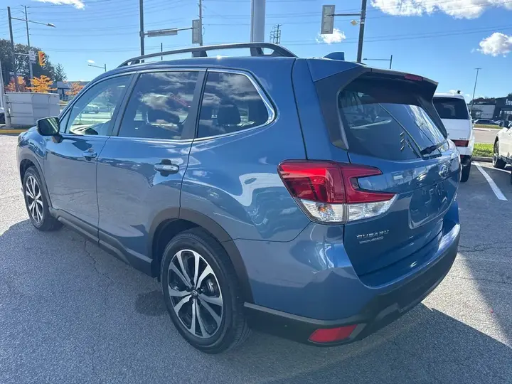 Subaru Forester 2023 photo 5