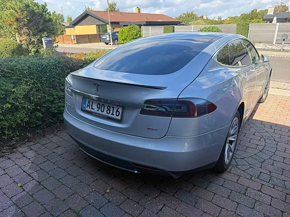 Tesla Model S 2014 photo 3
