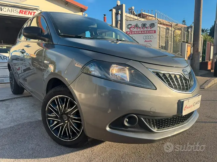 Lancia Ypsilon 2022 photo 3