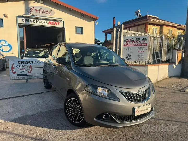 Lancia Ypsilon 2022 photo 2