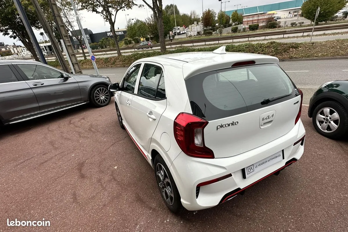 Kia Picanto 2024 photo 5