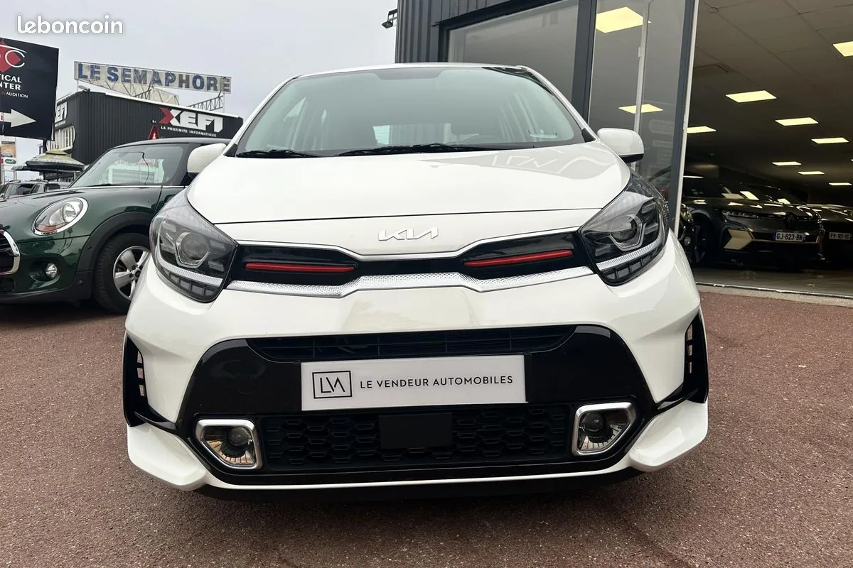Kia Picanto 2024 photo 3