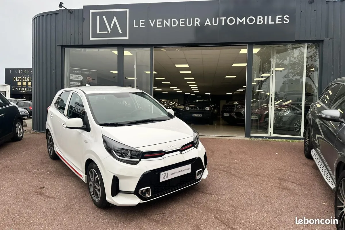Kia Picanto 2024 photo 2