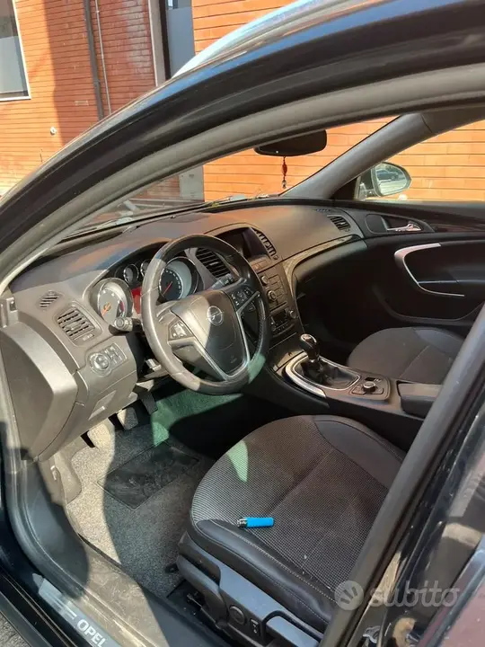 Opel Insignia 2012 photo 2