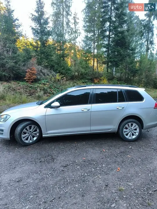 Volkswagen Golf 2013 photo 4