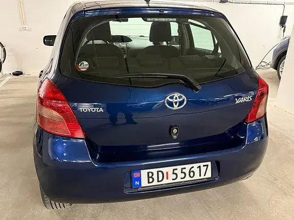 Toyota Yaris 2007 photo 4