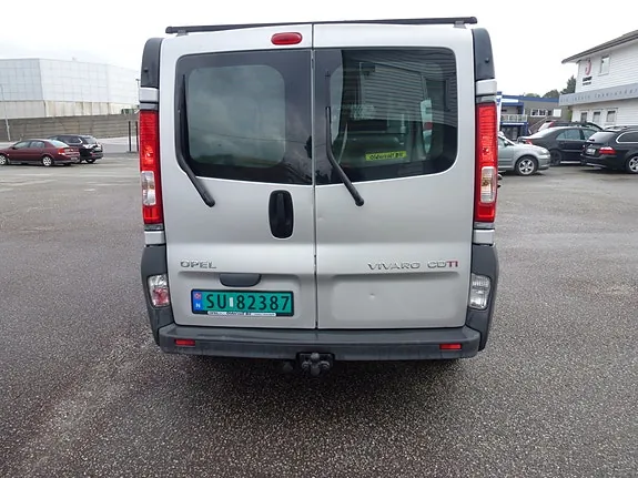 Opel Vivaro 2010 photo 5