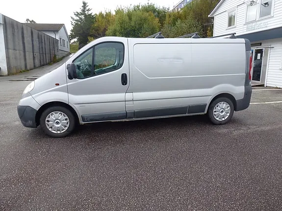 Opel Vivaro 2010 photo 3