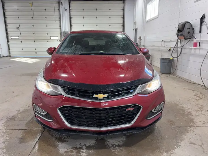 Chevrolet Cruze 2018 photo 2