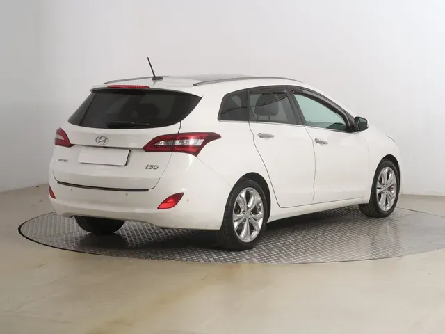 Hyundai I30 2015 photo 4