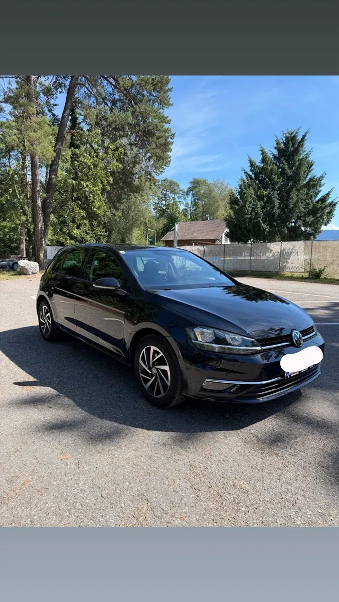 Volkswagen Golf 2019 photo 2